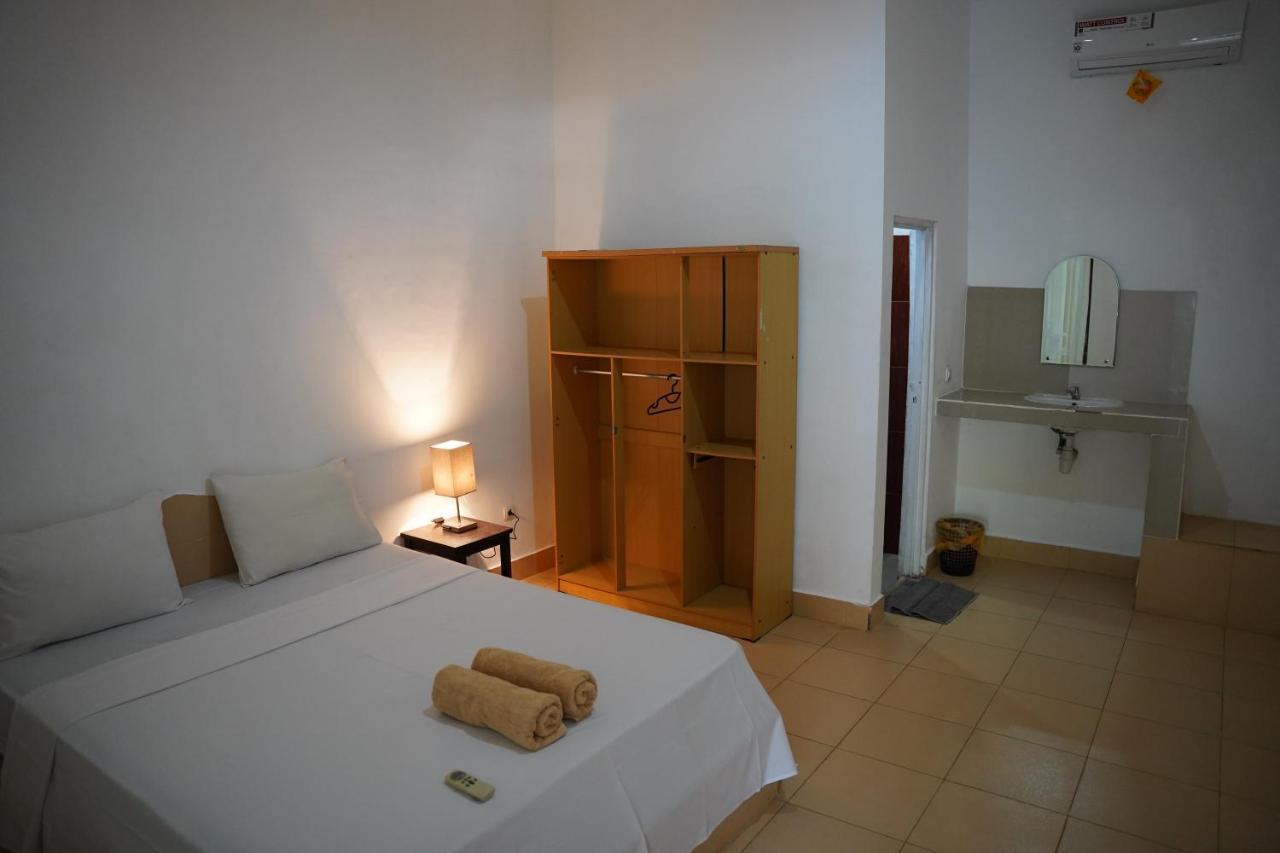 Rasti 2 Homestay Kuta  Exterior photo