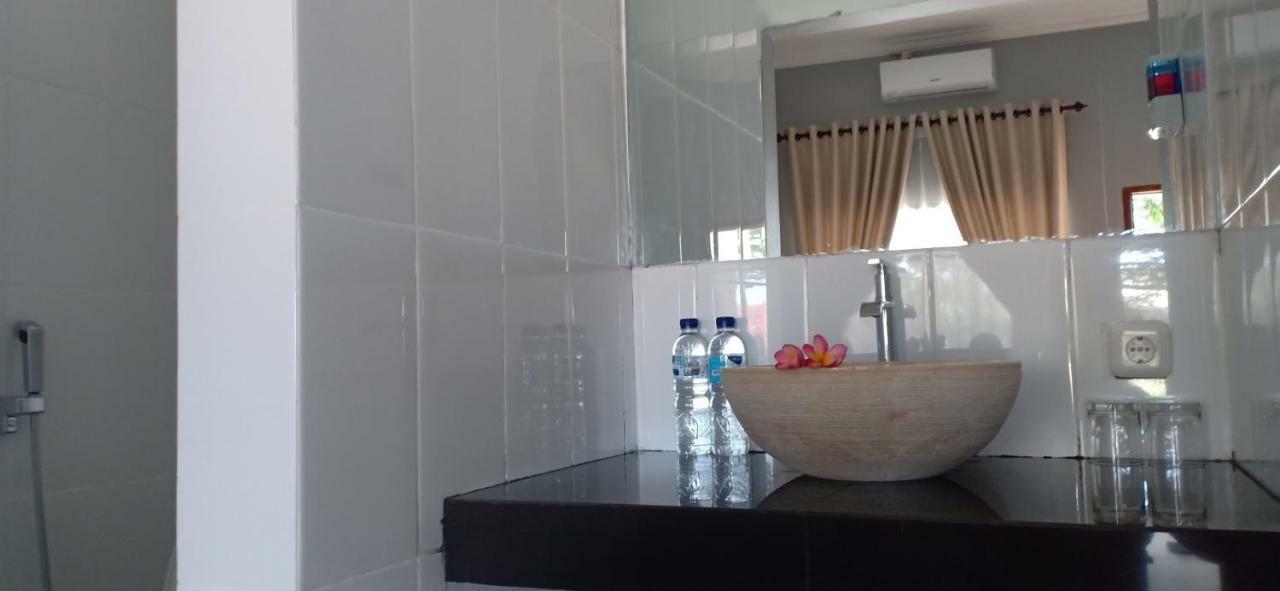 Rasti 2 Homestay Kuta  Exterior photo